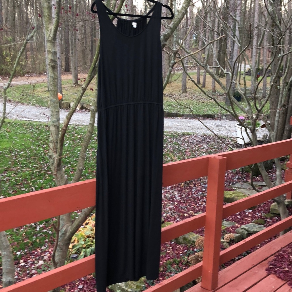ECU Gap maxi halter dress, size XL